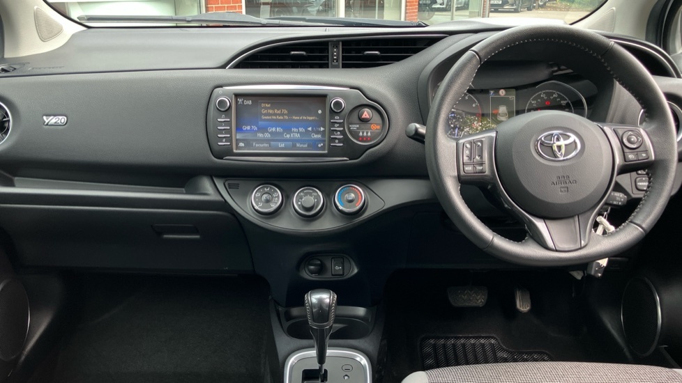 Toyota Yaris Y20 Silver #6