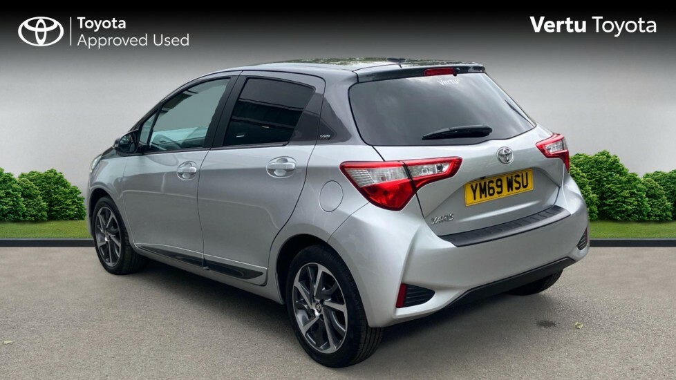 Toyota Yaris Y20 Silver #4