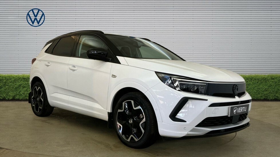 Vauxhall Grandland Ultimate White