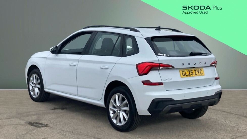 Skoda Kamiq Se Edition GL25ZYC White #3