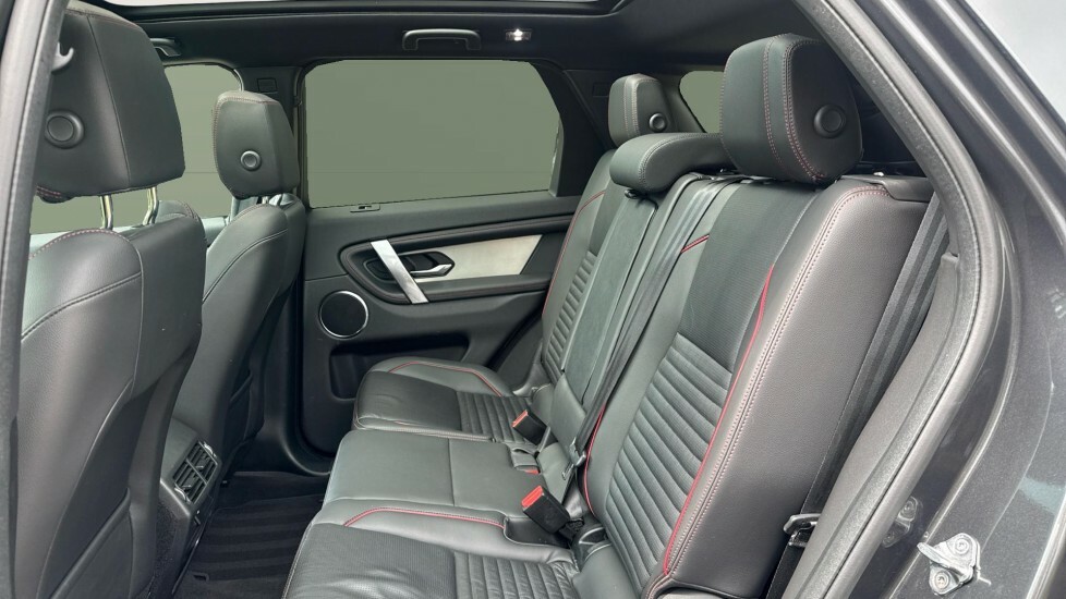 Land Rover Discovery Sport Urban Edition PF22GDU Grey #4