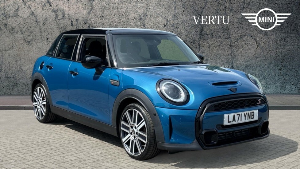 Mini Hatch Cooper S Exclusive Blue