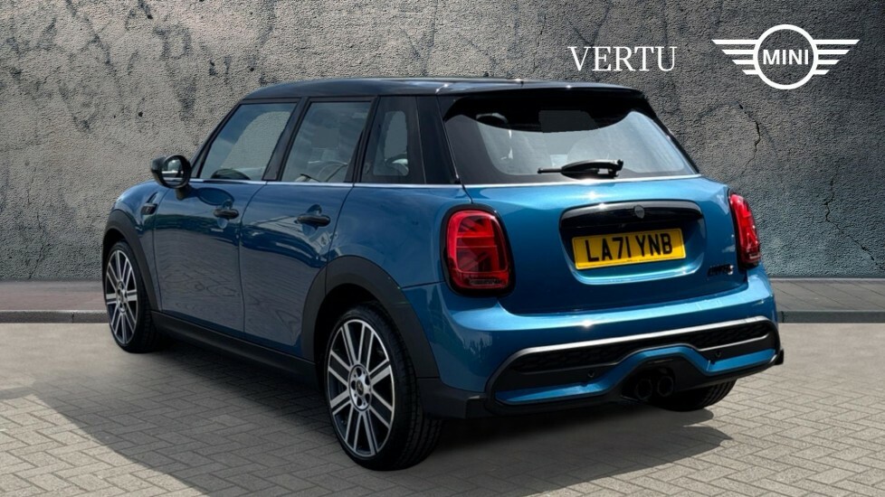 Mini Hatch Cooper S Exclusive Blue #2