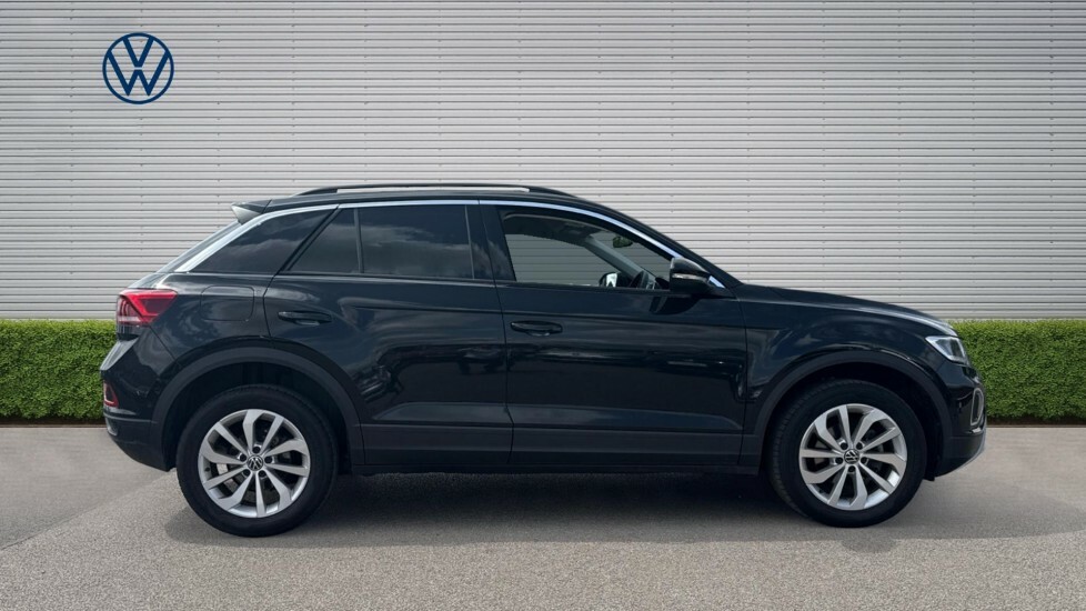 Volkswagen T-Roc Match Black #4