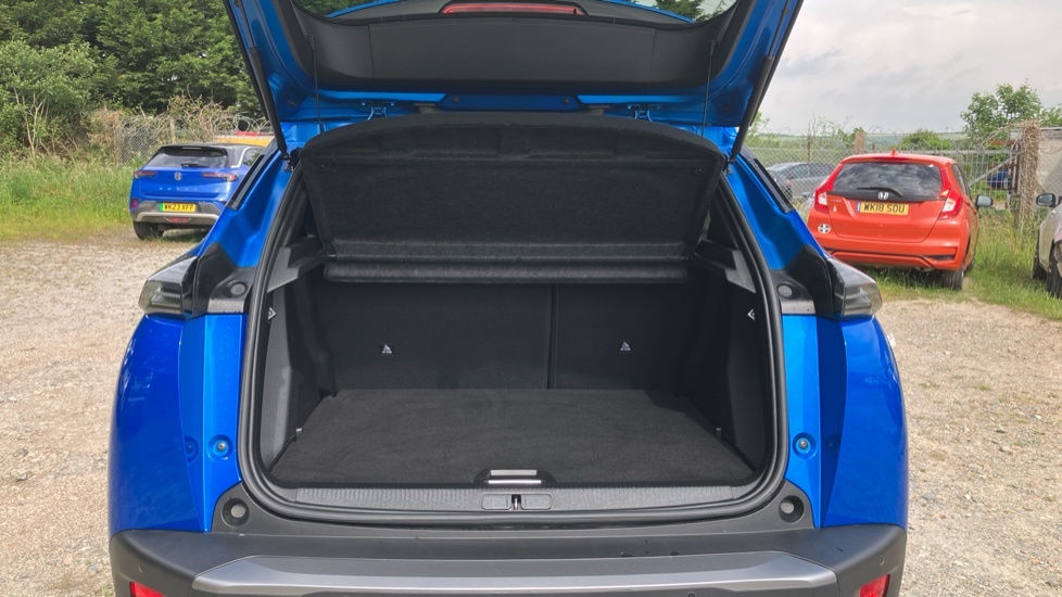 Peugeot 2008 Allure Blue #4
