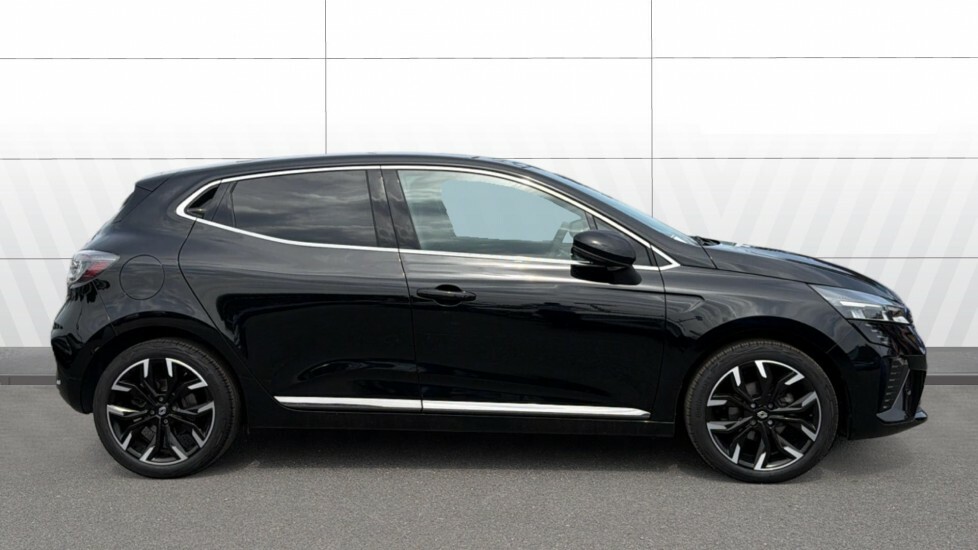 Renault Clio Techno Black #5