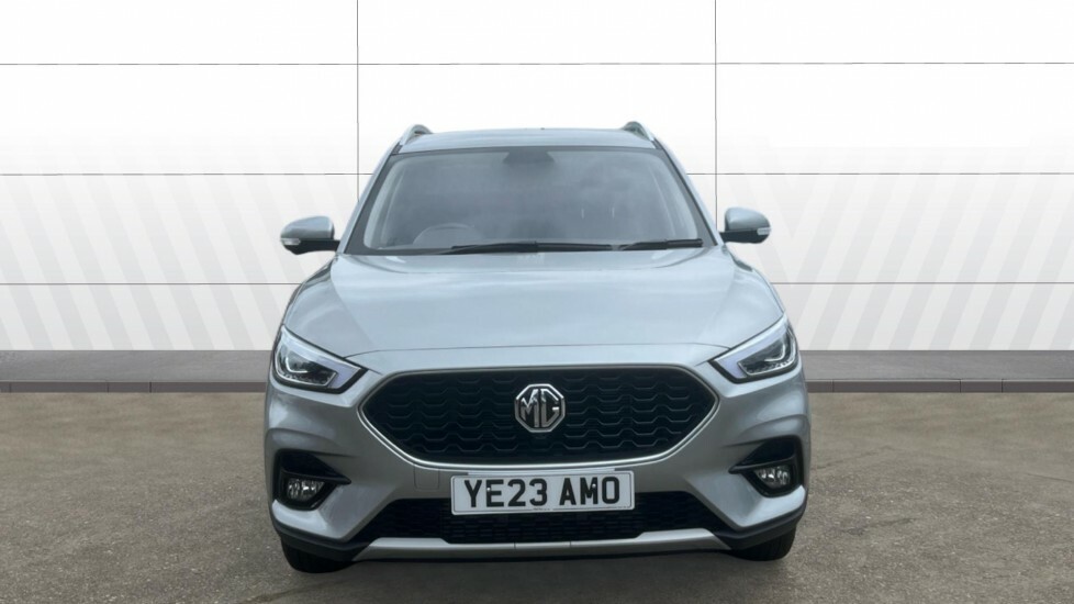 MG ZS Exclusive Silver #3