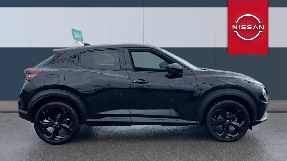 Nissan Juke Tekna OE25UJH Black #5
