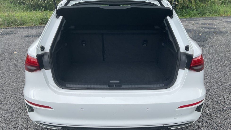 Audi A3 Sport White #4