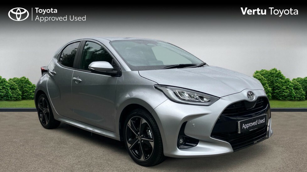 Toyota Yaris Excel Silver