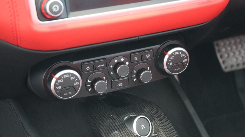 Ferrari California T Hele Red #35
