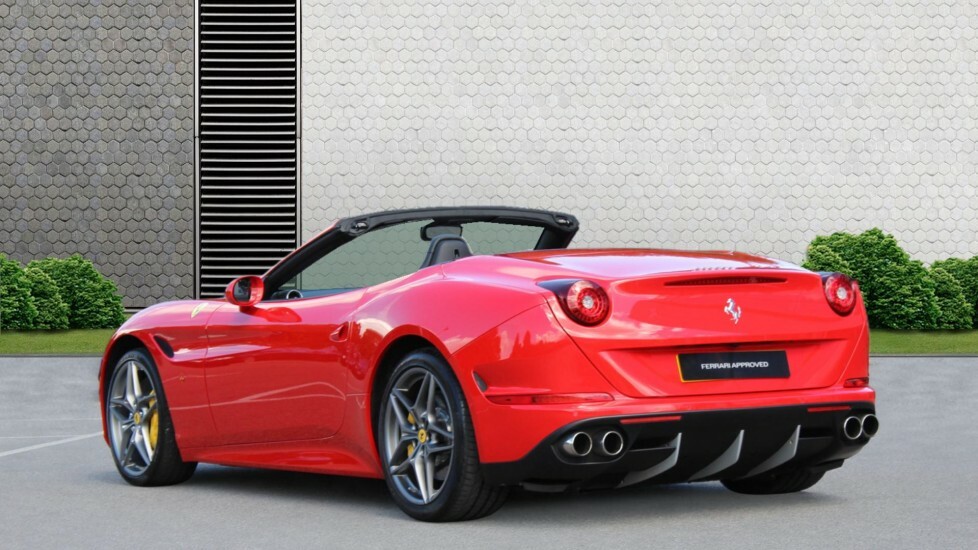 Ferrari California T Hele Red #7