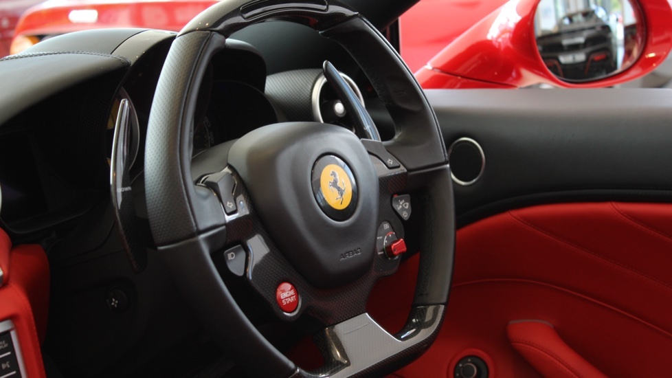 Ferrari California T Hele Red #36