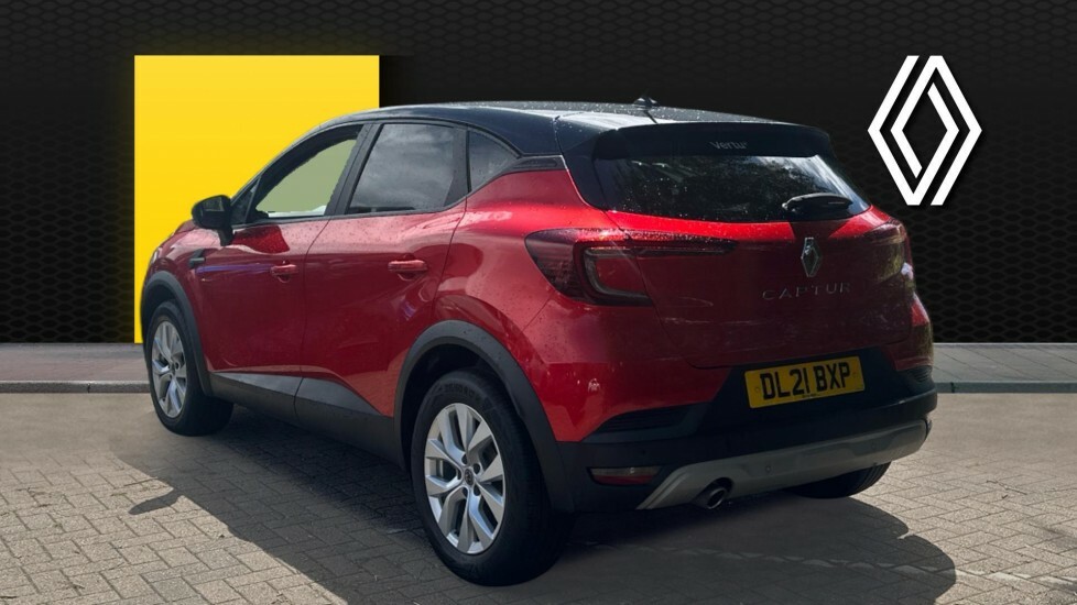 Renault Captur Iconic Black #2