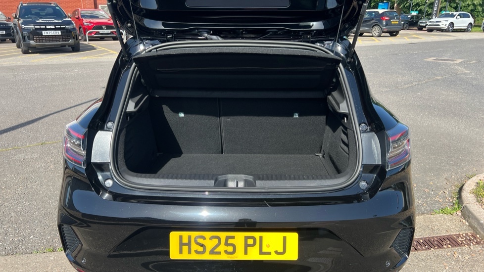 Renault Clio Techno Black #4
