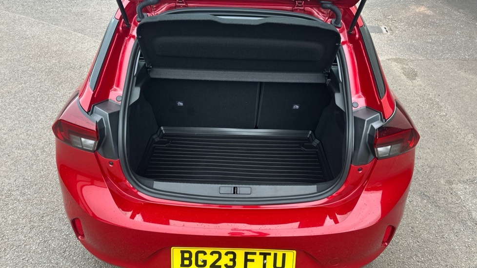 Vauxhall Corsa Design Red #4