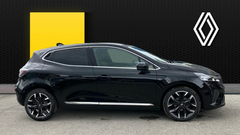Renault Clio Techno Black #5