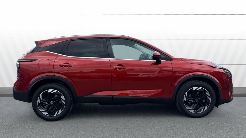 Nissan Qashqai N-connecta OW25YHB Red #5