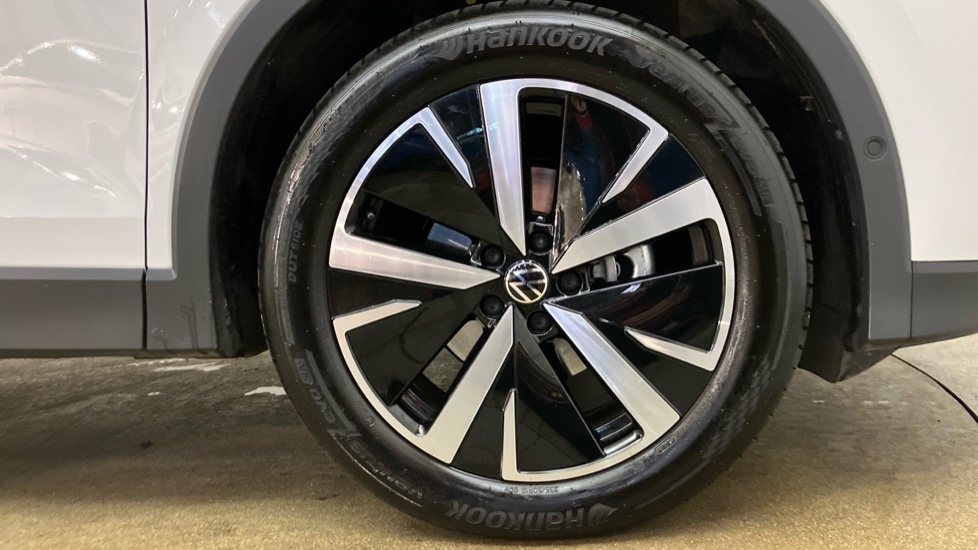 Volkswagen Tiguan Elegance VO75NNL White #5