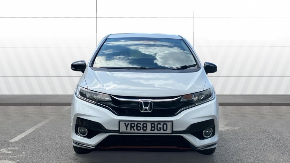 Honda Jazz Sport White #3