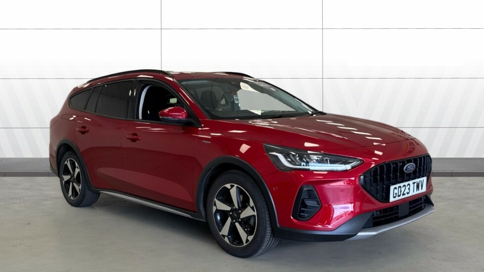 Ford Focus Active Red