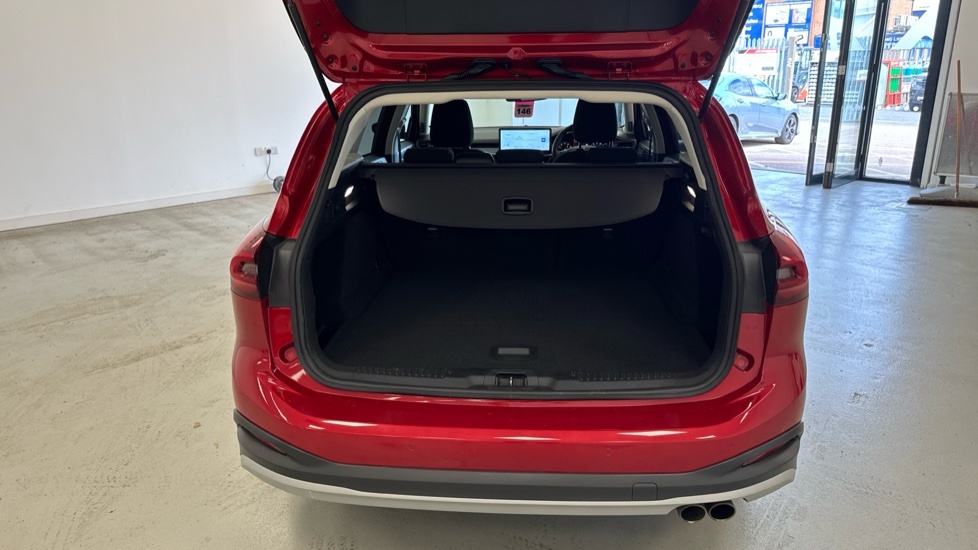 Ford Focus Active GD23TWV Red #4