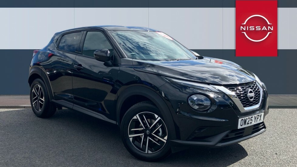 Nissan Juke N-connecta Black