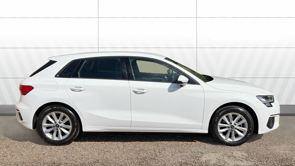 Audi A3 Technik YA23JPJ White #5