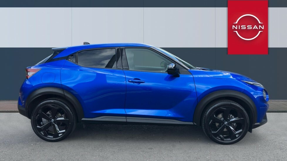 Nissan Juke Tekna Blue #5