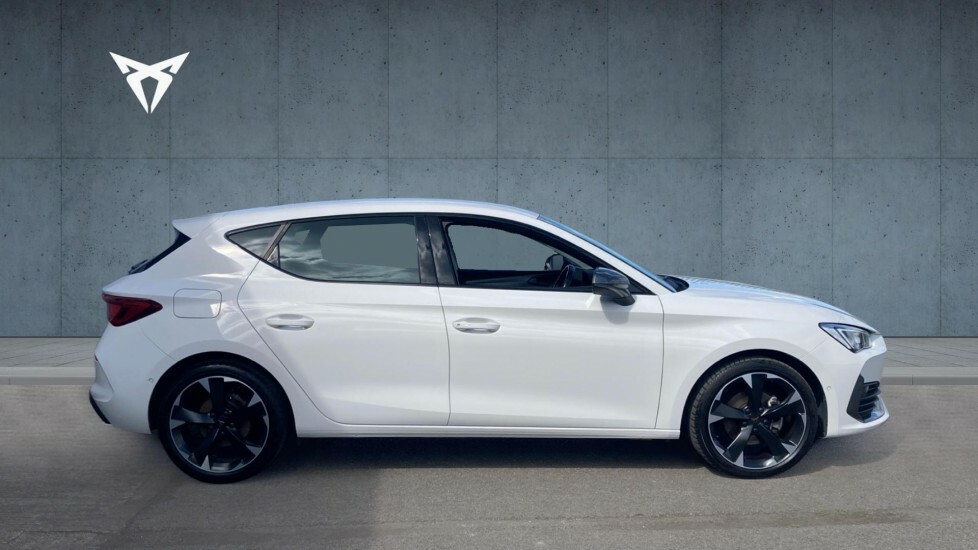 Cupra Leon V1 DE24WNU White #4