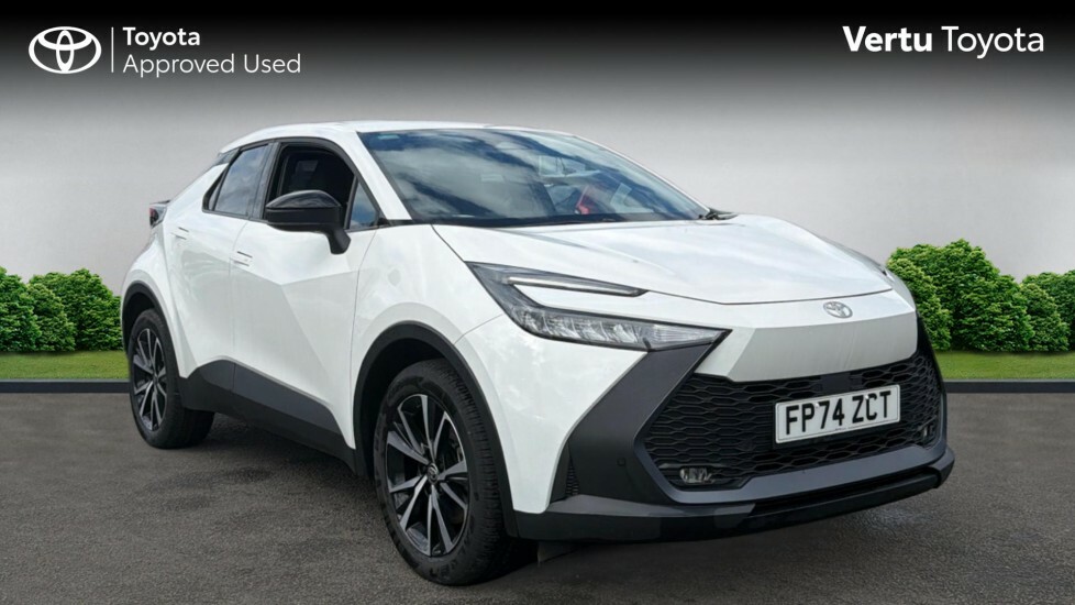 Toyota C-Hr Design White