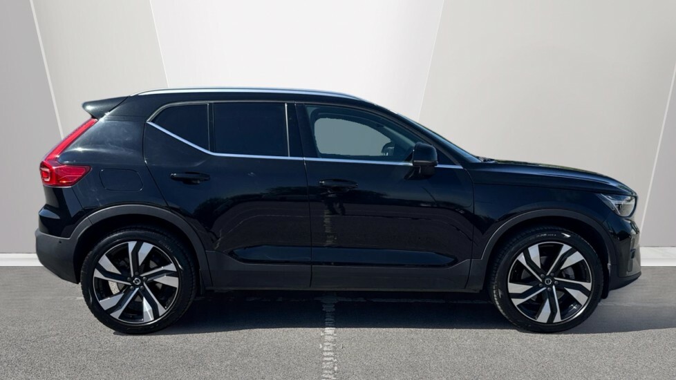 Volvo XC40 Ultra Black #3