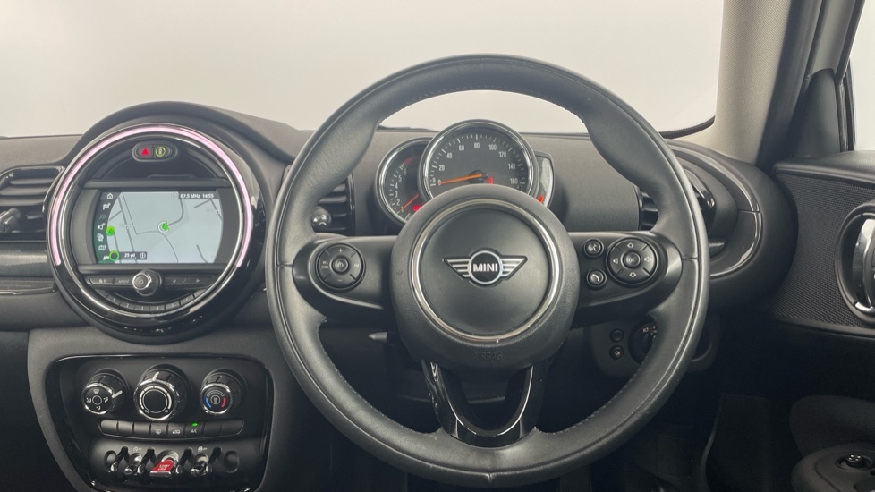 Mini Clubman Cooper Classic White #5