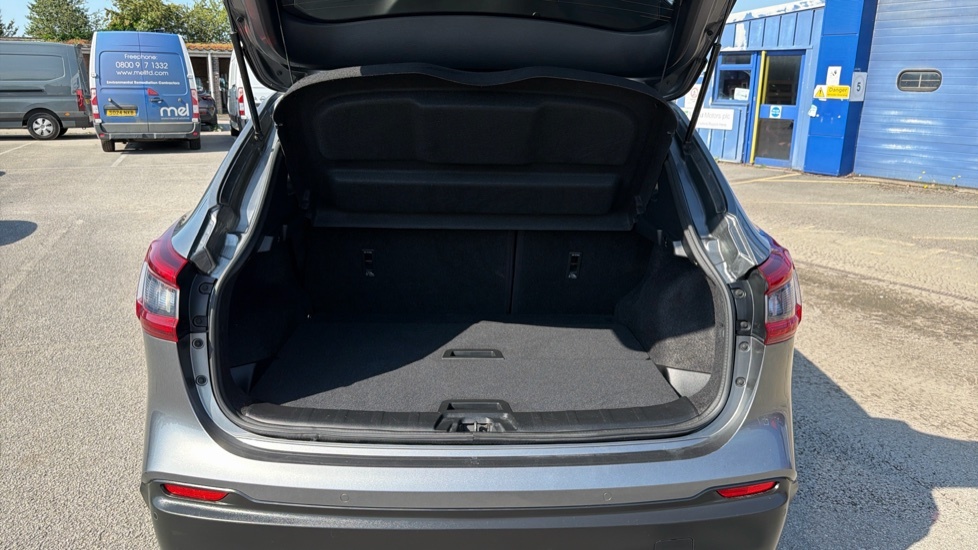 Nissan Qashqai N-connecta Grey #4
