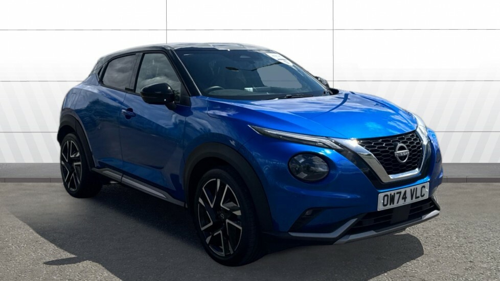 Nissan Juke Tekna Blue
