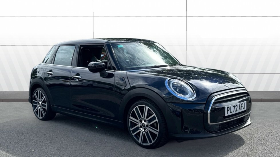 Mini Hatch Cooper Exclusive Black
