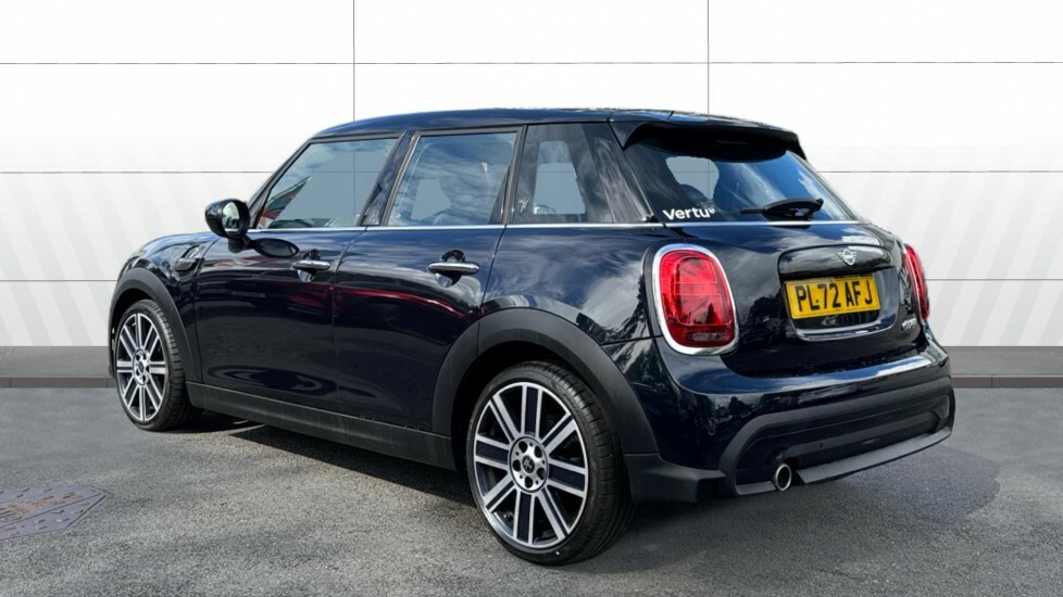 Mini Hatch Cooper Exclusive PL72AFJ Black #2