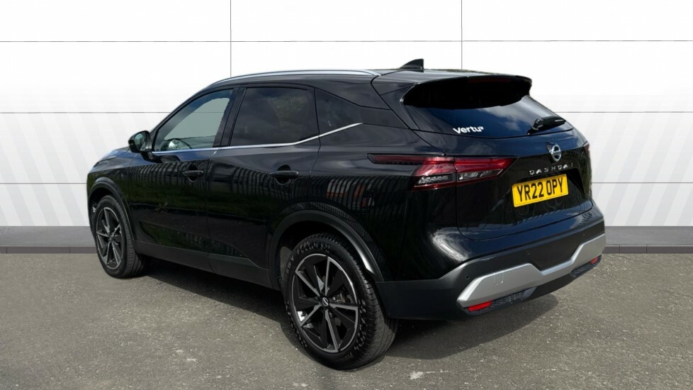 Nissan Qashqai Tekna Black #2