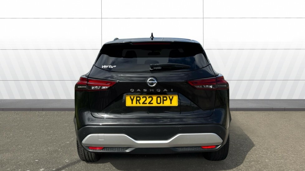 Nissan Qashqai Tekna Black #6