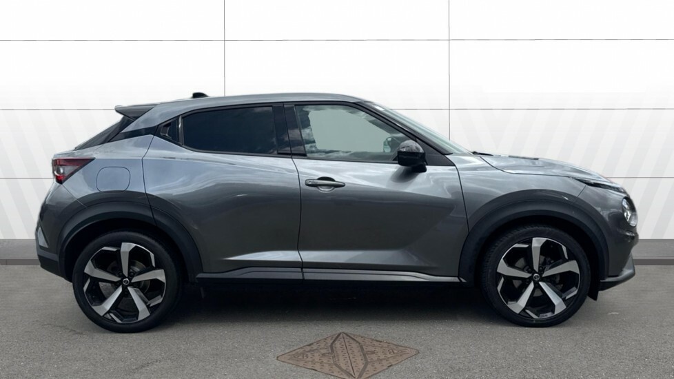 Nissan Juke Tekna Grey #5