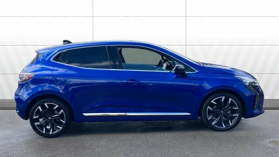 Renault Clio Techno Blue #5