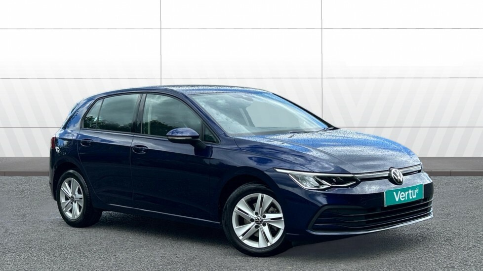 Volkswagen Golf Life Blue
