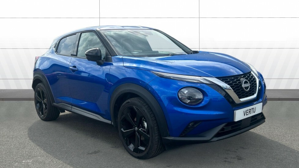 Nissan Juke Tekna Blue