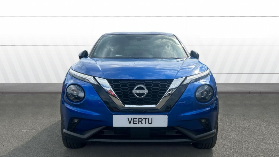 Nissan Juke Tekna Blue #3