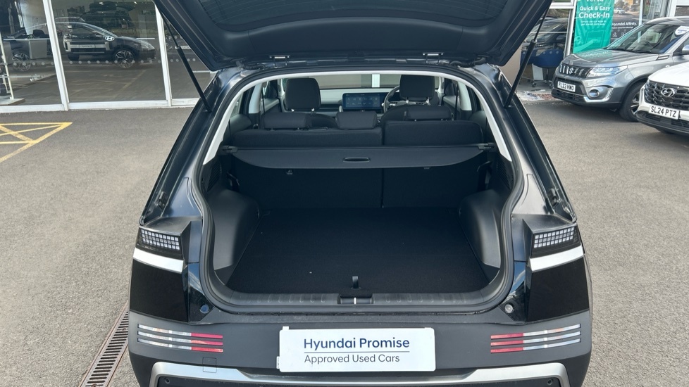 Hyundai Ioniq 5 Advance Black #4