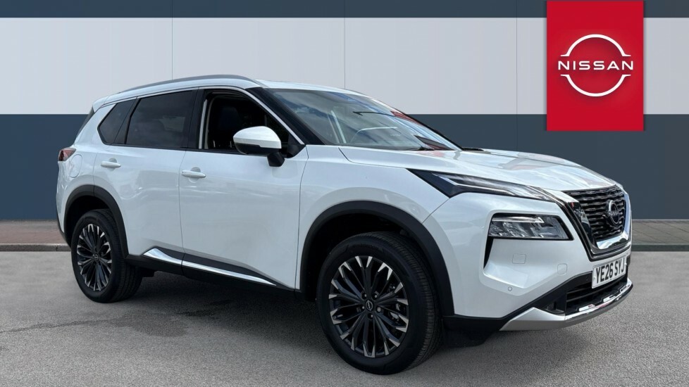Nissan X-Trail Tekna White
