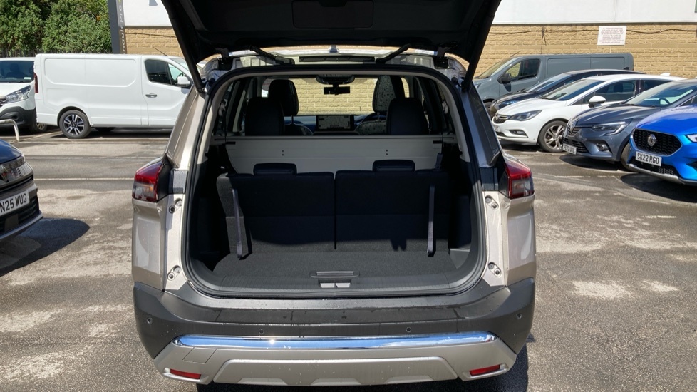 Nissan X-Trail Tekna Silver #4