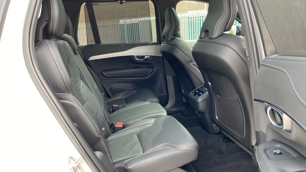 Volvo XC90 Plus White #6