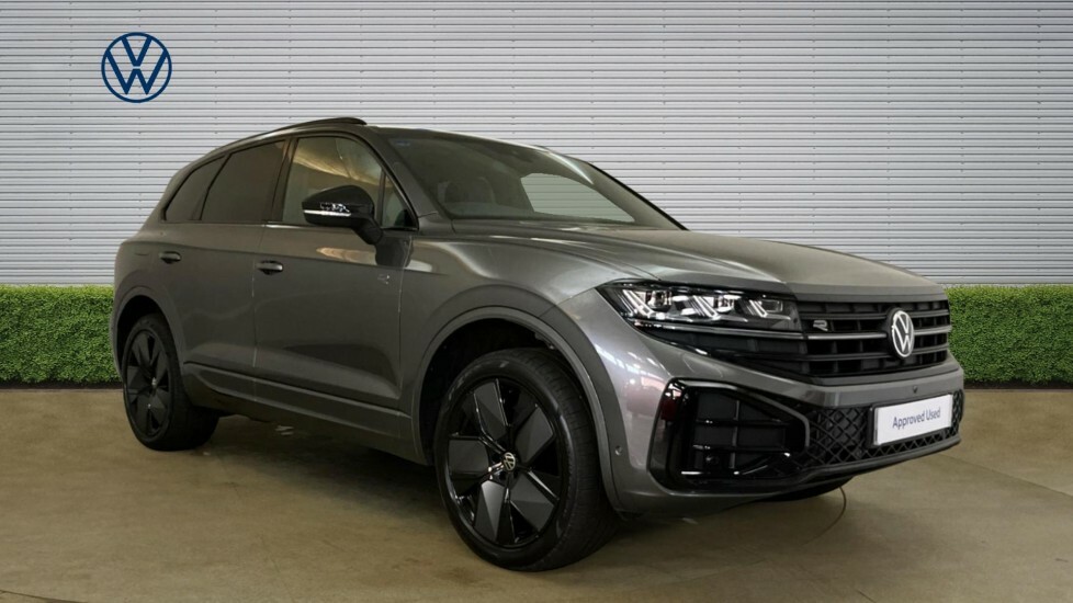 Volkswagen Touareg Black Edition Grey