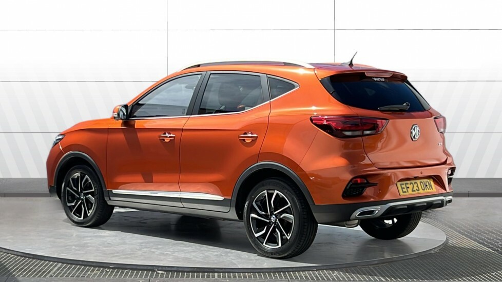 MG ZS Exclusive Orange #2